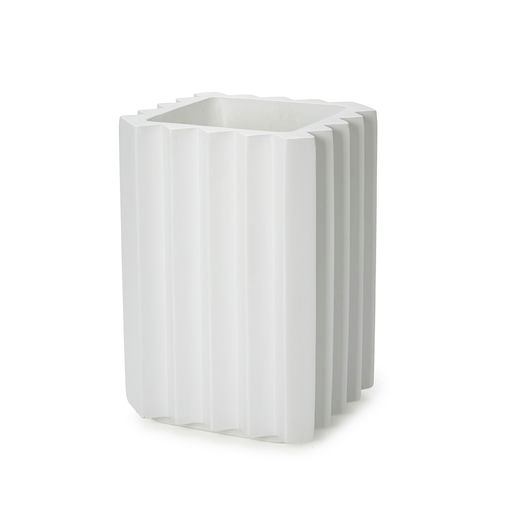 Zigzag Small Matte Finish White – L: 14 in x W: 14 in x H: 20 in – by Le Présent