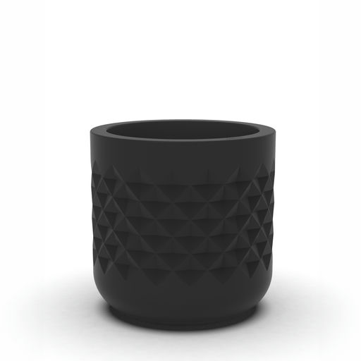 Clima - Pyramind Matte Finish Black – L: 18 in x W: 18 in x H: 18 in – by Le Présent