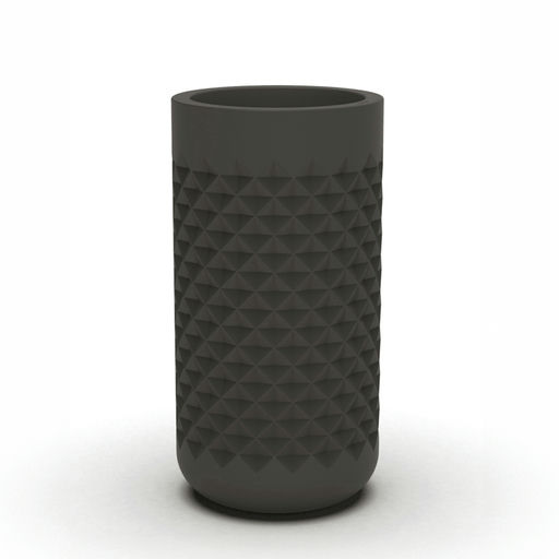 Clima - Pyramid High Matte Finish Anthracite – L: 18 in x W: 18 in x H: 36 in – by Le Présent